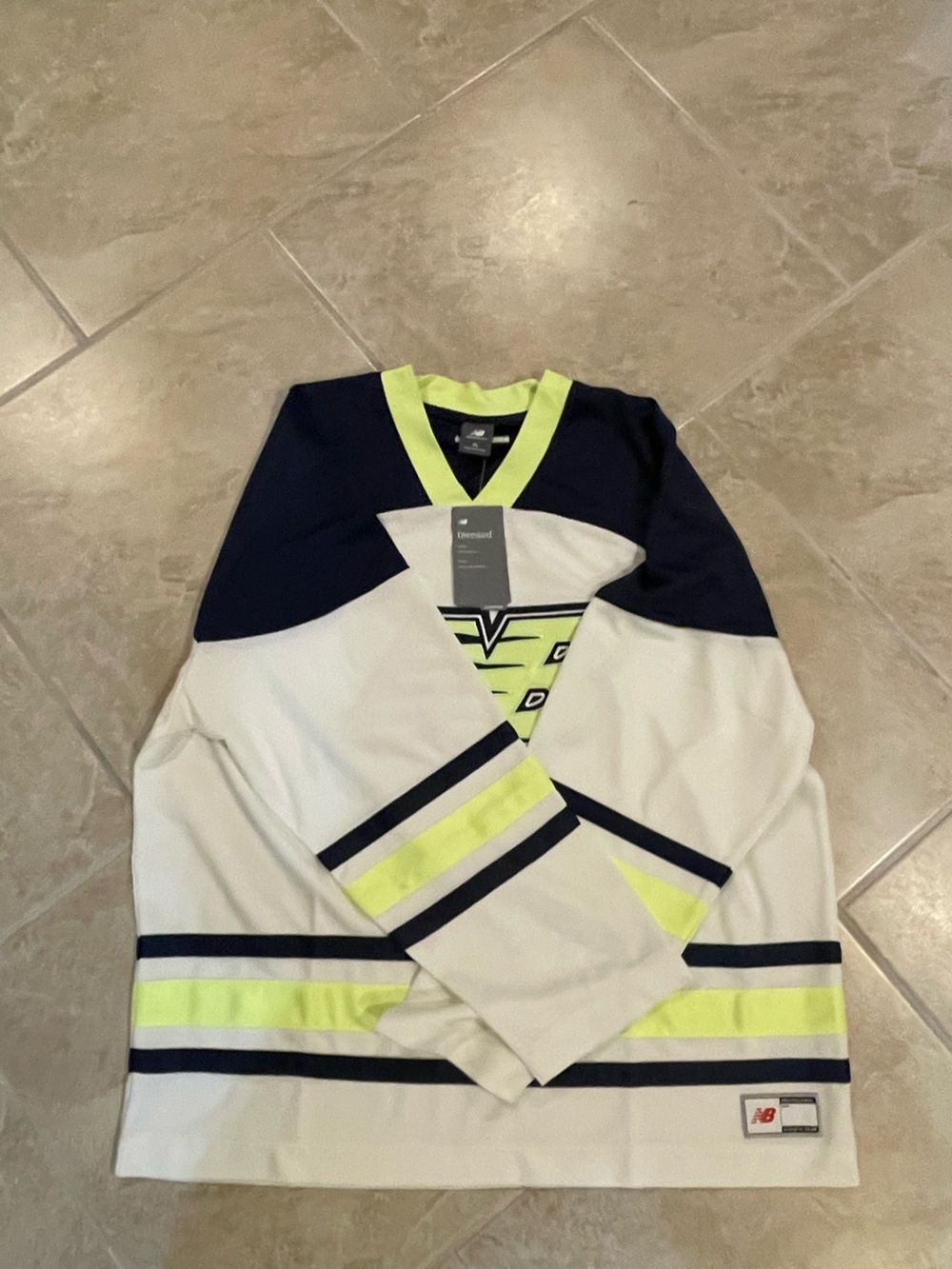 New Balance Navy and Light Green Athletic Top